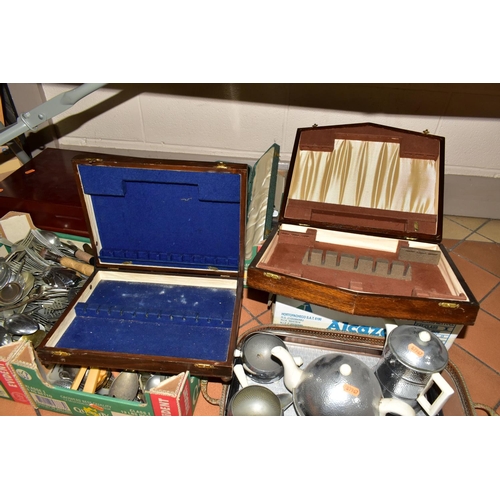 500 - FOUR BOXES OF FLATWARE AND CUTLERY to include a large wooden Viners Cutlery canteen with two other c... 