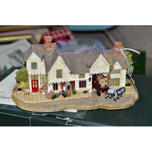 505 - SEVENTEEN BOXED LILLIPUT LANE SCULPTURES, all with deeds, comprising limited edition The Old Sun Inn... 