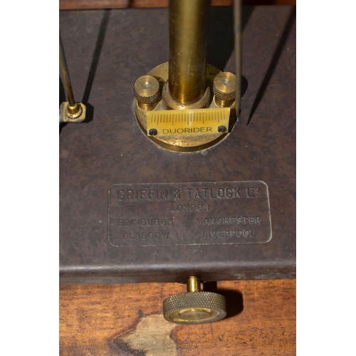 506 - A SET OF GRIFFIN & TATLOCK LTD SCIENTIFIC APOTHECARY BALANCE SCALES, in original Philip Harris Ltd g... 