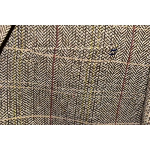 525 - A HOUSE OF CAVANI THREE PIECE SUIT, comprising jacket, trousers and waist coat in a brown tweed-styl... 