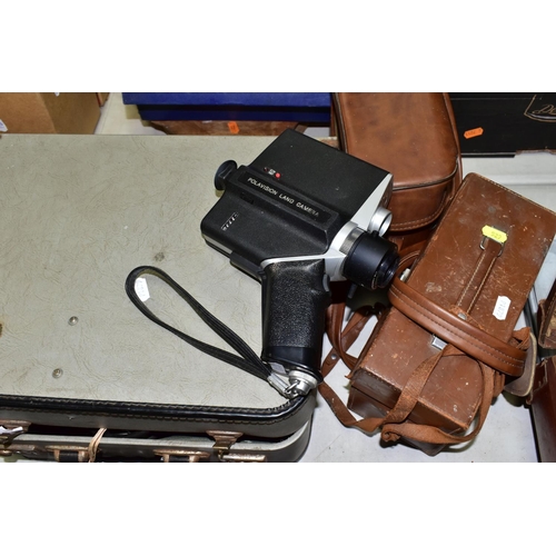 529 - CINE CAMERAS / PROJECTOR, three cased Cine Cameras / Projector comprising one Paillard-Bolex M8 Cine... 