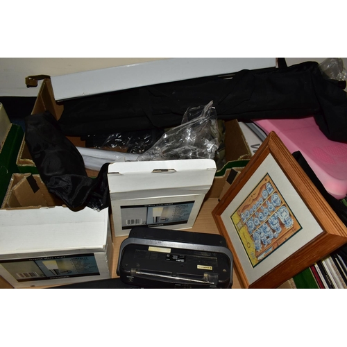 580 - THREE BOXES AND LOOSE WII CONSOLE, PHOTOGRAPHIC EQUIPMENT, CDS, ETC, to include a boxed Wii console ... 