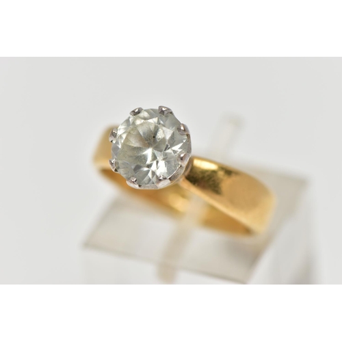 33 - AN 18CT GOLD ZIRCON SINGLE STONE RING, the circular cut white zircon, within a raised crown setting,... 