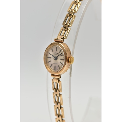 35 - A LADIES 9CT GOLD ROTARY WRISTWATCH, the oval grey dial, with baton hourly markers, dial signed 'Rot... 