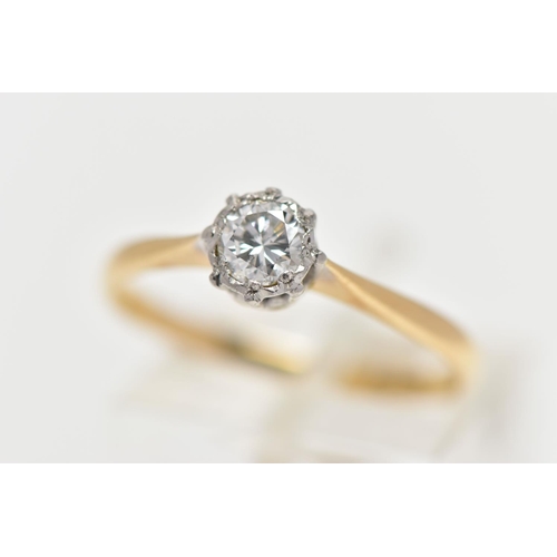 89 - A YELLOW METAL DIAMOND SINGLE STONE RING, the brilliant cut diamond, to the tapered shoulders and pl... 