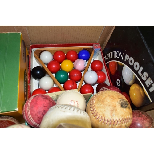500 - SPORTS INTEREST: A BOX OF SPORTING BALLS, to include cricket balls, Chingford Red Seal hockey balls,... 