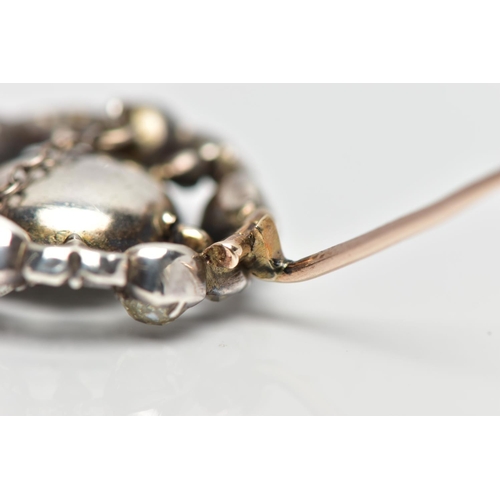 3 - A GEORGIAN DIAMOND CLUSTER BROOCH, set with a principal old European cut diamond, measuring approxim... 