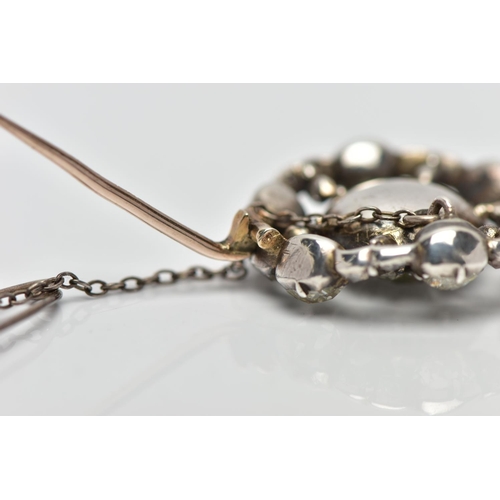 3 - A GEORGIAN DIAMOND CLUSTER BROOCH, set with a principal old European cut diamond, measuring approxim... 