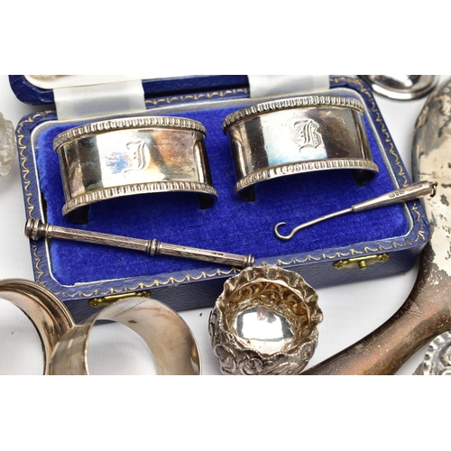 47 - A PARCEL OF LATE 19TH AND 20TH CENTURY SILVER, comprising a cased pair of Elizabeth II oval napkin r... 