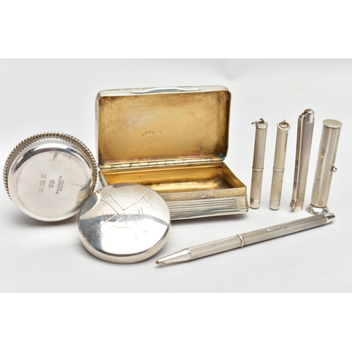 61 - A VICTORIAN RECTANGULAR SILVER SNUFF BOX, AN ELIZABETH II SILVER WAFER BOX AND FOUR ELIZABETH II ENG... 