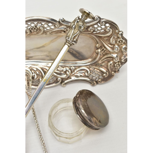 90 - A SELECTION OF EARLY 20TH CENTURY SILVER AND WHITE METAL ITEMS, to include a silver pen tray, with s... 