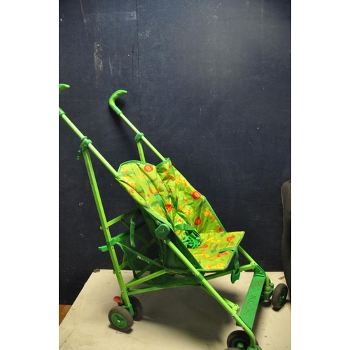 1051 - A KOOCHI PUSHMATIC PUSHCHAIR. three wheeled pushchair along with a Mothercare safari stroller, a Nan... 