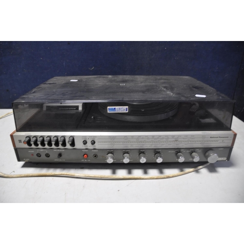 1106 - A PANASONIC SG-1070L TURNTABLE with cassette recorder and FM tuner (UNTESTED)