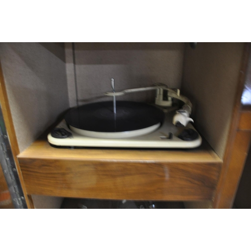 1117 - A BUSH RADIOGRAM with bush radio receiver and a Garrard RC120/4 turntable (powers up but UNTESTED)