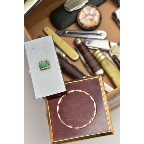 121 - A BOX OF MISCELLANEOUS ITEMS, to include a 'Matthew Norman' carriage clock, key wound with papers, a... 