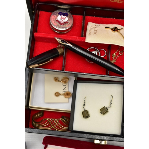 125 - A BOX OF MISCELANEOUS ITEMS, to include a black jewellery box with contents of costume jewellery suc... 