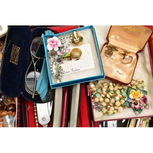 126 - A BASKET OF COSTUME JEWELLERY AND ITEMS, to include various beaded necklaces, imitation pearl neckla... 