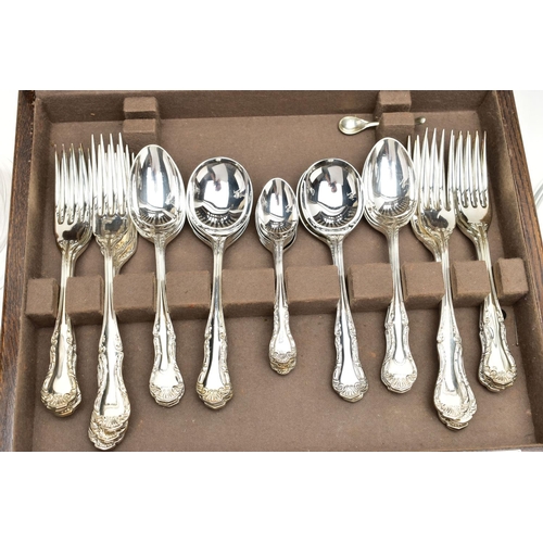 131 - A CASED INCOMPLETE SET OF MAPPIN & WEBB CUTLERY AND TWO GLASS DECANTERS, the incomplete set of plate... 