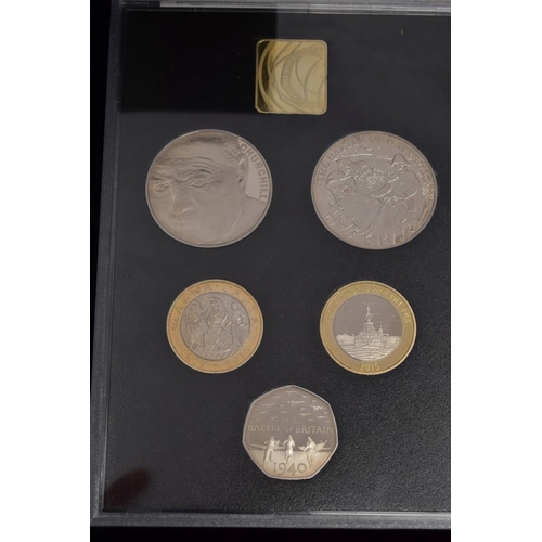 141 - TWO HEAVY BOXES OF MAINLY UK COINAGE, to include over 900 grams of pre 1947 silver coins with a smal... 