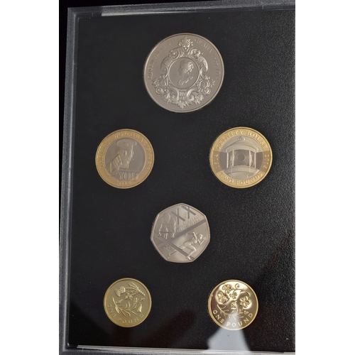 141 - TWO HEAVY BOXES OF MAINLY UK COINAGE, to include over 900 grams of pre 1947 silver coins with a smal... 