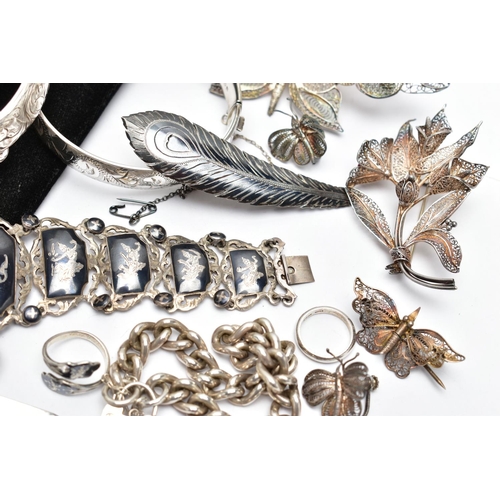 65 - A SELECTION OF SILVER AND WHITE METAL JEWELLERY, to include a silver hinged bangle, hallmarked Chest... 