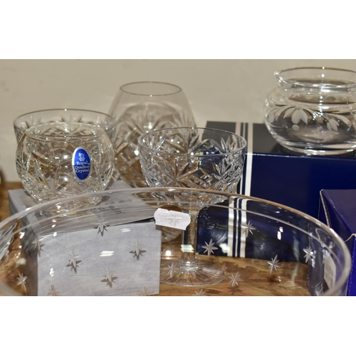 306 - A QUANTITY OF CUT CRYSTAL, comprising Royal Doulton Crystal bud vases, Stuart Crystal dishes and can... 