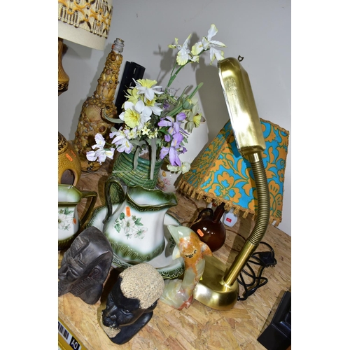 318 - A GROUP OF LAMPS, VASES AND ORNAMENTS, to include a 1960s/1970s mustard glazed table lamp bearing a ... 