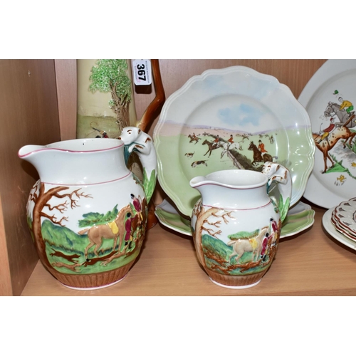 367 - A GROUP OF HUNTING AND HORSE THEMED CERAMICS, nine pieces, comprising two Wedgwood jugs marked 'Dye ... 