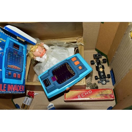 415 - TOYS AND GAMES ETC, to include a boxed Bandai Electronic 'Missile Invader' game in working condition... 