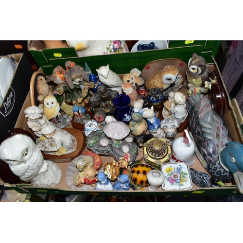 438 - FIVE BOXES OF CERAMICS AND ASSORTED ORNAMENTS, to include a Japanese Mitsu Boshi vase decorated with... 