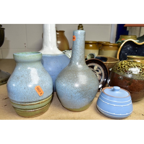 507 - A QUANTITY OF STUDIO POTTERY, LAMPS AND SALT GLAZED JARS, to include Ewweny Pottery comprising a sma... 