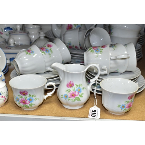 510 - A GROUP OF TEAWARES AND CERAMICS, comprising  Royal Doulton Expressions 'Windermere' pattern two cov... 