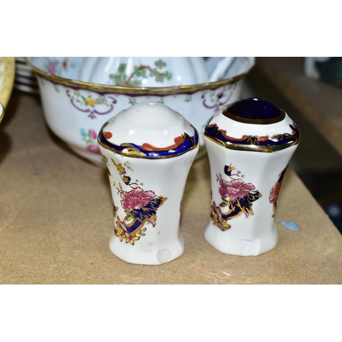 515 - A GROUP OF MASON'S AND ROYAL WORCESTER TEAWARE comprising twenty three pieces of Mason's ironstone '... 