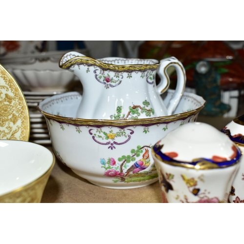 515 - A GROUP OF MASON'S AND ROYAL WORCESTER TEAWARE comprising twenty three pieces of Mason's ironstone '... 