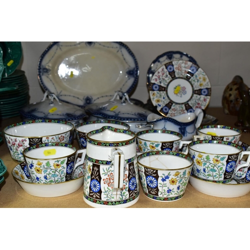 554 - A GROUP OF EARLY MINTON TEAWARES AND FLOW BLUE DINNERWARE, comprising Minton G4952 floral pattern wi... 