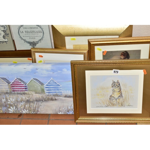 573 - A QUANTITY OF MODERN FRAMED AND BOX CANVAS PRINTS, to include a signed Gill Evans cat print, indisti... 