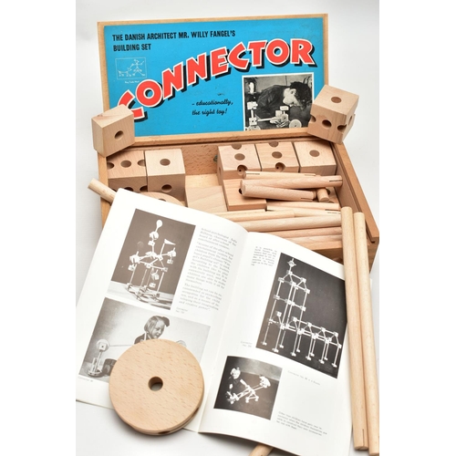 1126A - A CHILDS 1950'S WILLY FANGEL'S No41 CONNECTOR WOODEN CONSTRUCTION KIT, conceived by a Danish archite... 