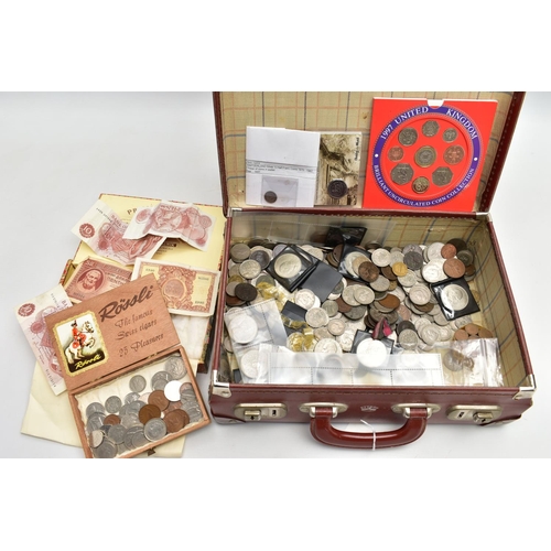 127 - A SMALL SUITCASE OF MIXED COINAGE, to include coins from the 19th and 20th centuries, some USA coina... 