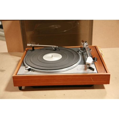 901 - A GOLDRING LENCO GL75 TRANSCRIPTION TURNTABLE with teak plinth and smoked plexi glass cover ( PAT pa... 