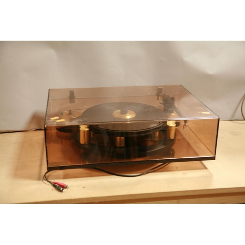 907 - A J.A.MICHELL GYRO DEC TURNTABLE with a smoked plexi glass plinth and cover, counter weighted table,... 