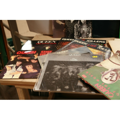 938 - A COLLECTION OF NINETEEN LPs BT QUEEN including Queen 2, four copys of News of the World, two of A D... 