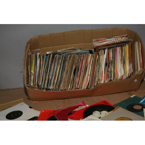 966 - A TRAY CONTAINING OVER TWO HUNDRED AND EIGHTY 7in SINGLES including Elvis Presley, Mama's and the Pa... 