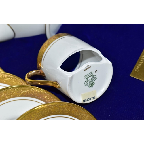 400 - A BOXED AYNSLEY 'ARGOSY' 8360 PATTERN COFFEE SET, made for Dover Street Trophies, comprising ten cof... 