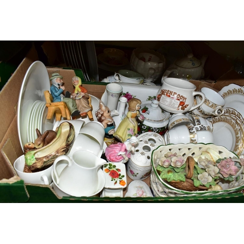 422 - SIX BOXES OF CERAMICS AND GLASSWARES, to include a Wedgwood Etruria & Barlaston white china tea set,... 