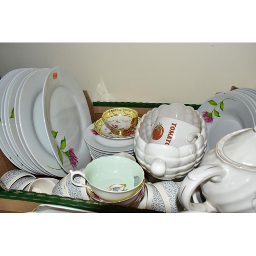 422 - SIX BOXES OF CERAMICS AND GLASSWARES, to include a Wedgwood Etruria & Barlaston white china tea set,... 