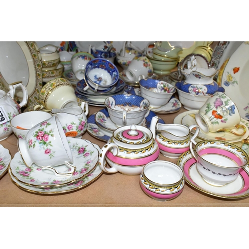 479 - A SELECTION OF AYNSLEY TEA WARES ETC, to include Grotto Rose tea for two, 4145 pattern tea for one, ... 