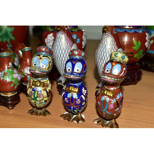 556 - A COLLECTION OF MODERN CLOISONNÉ comprising four vases on wooden stands, a ginger jar, dish, bowl an... 