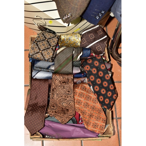 567 - A RAIL OF TWENTY SEVEN ITEMS OF MEN'S CLOTHING, TIES AND BELTS, to include a vintage John Collier br... 