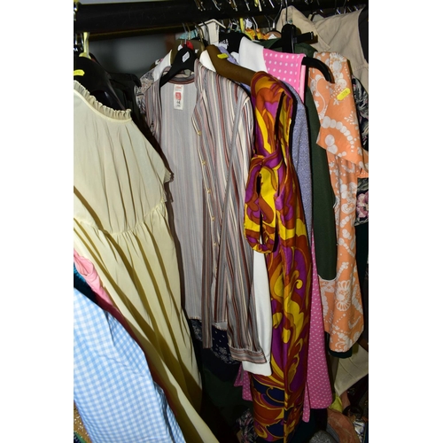 570 - A COLLECTION OF VINTAGE LADIES CLOTHING INCORPORATING STYLES FROM THE 1960'S AND 1970'S, comprising ... 