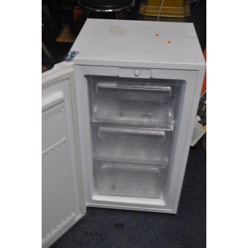 1066 - A CURRYS ESSENTIALS CUF5W18 UNDERCOUNTER FREEZER measuring width 50cm x depth 50cm x height 84cm (PA... 